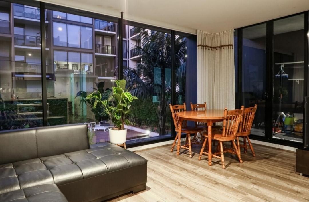 Easy Living One Bedder Gem Apartment Melbourne Exterior photo